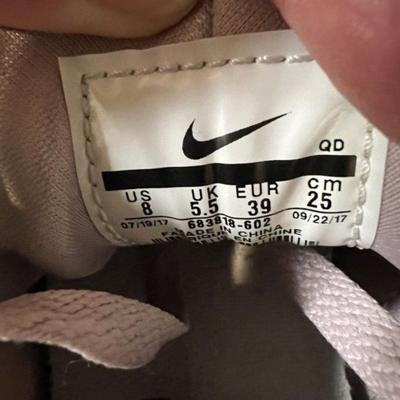 Womens Nike Air Huarache Run Premium Particle Rose Athletic‎ Shoes Sneakers 8 M - Picture 6 of 6